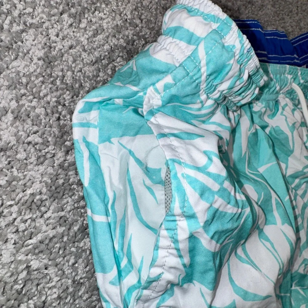 Tommy Bahama Swim Trunks Mens Tropical Palm Leaf Aqua White XL NEW